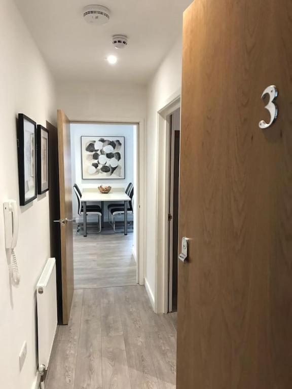 Ella Court Devon Apartment Торки Екстериор снимка